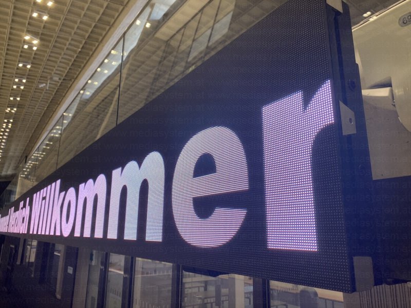 Ice stadium LED